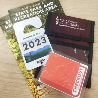 Example of a state park pass that's available for patrons to check out at various libraries throughout South 啵啵直播秀.